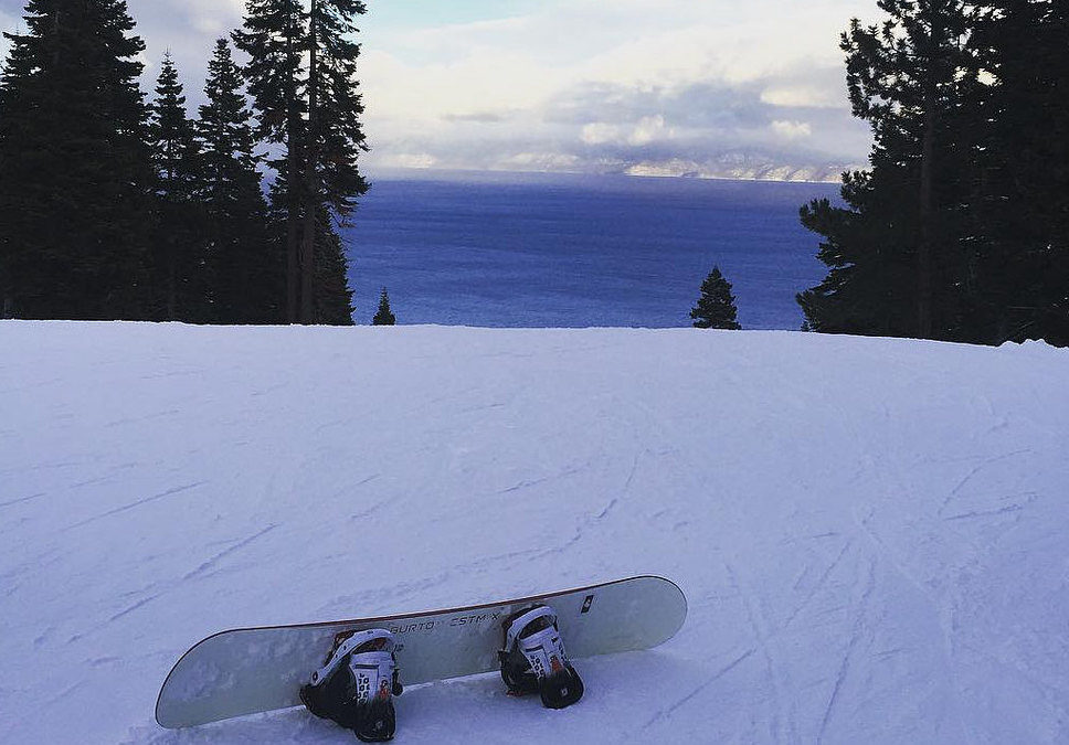 Why Some Snowboarders Are Switching to Skis
