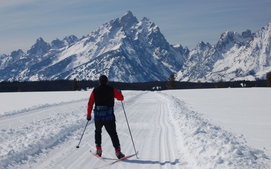 How Skate Skiing Can Boost Your Downhill Game