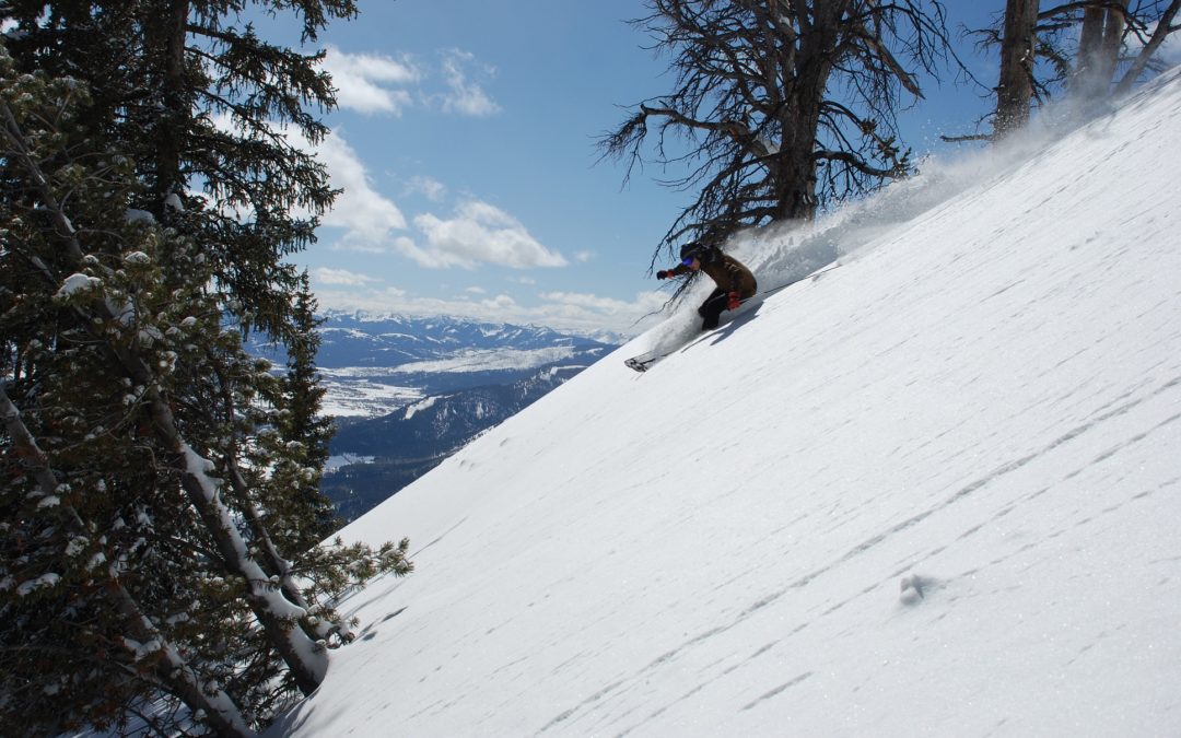 The Best Resorts for Spring Skiing